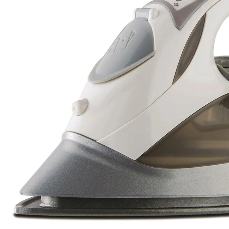 Brentwood MPI-59W Steam iron